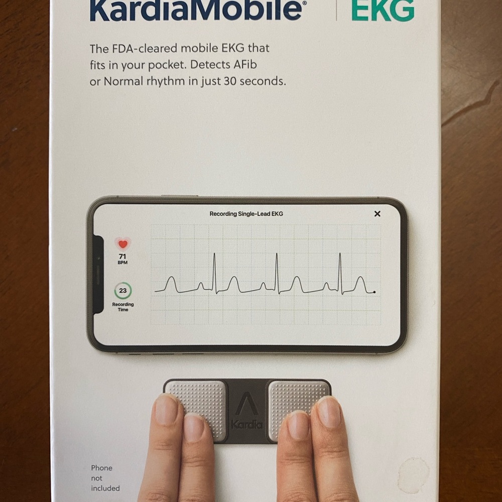 KardiaMobile portable EKG device